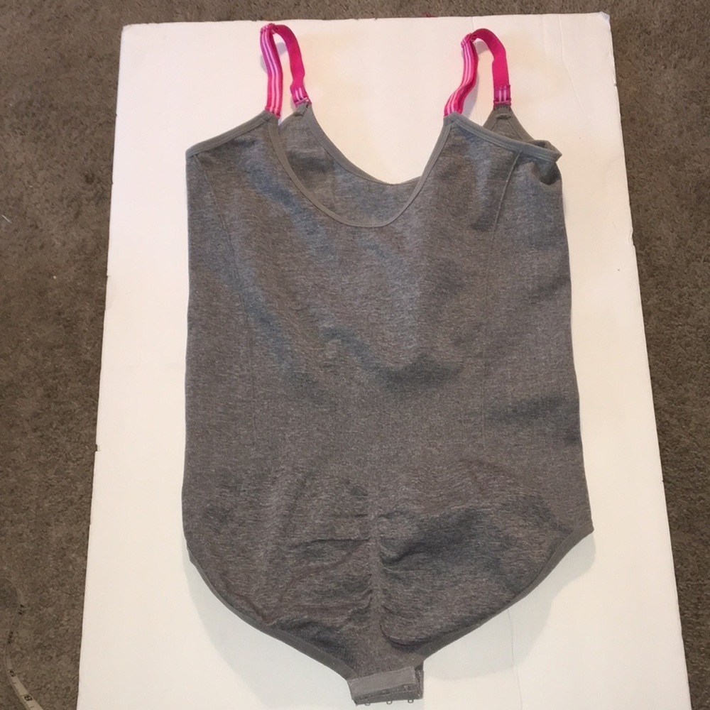 NWOT Flex Own it Gray & Pink Bodysuit - Picture 3 of 4